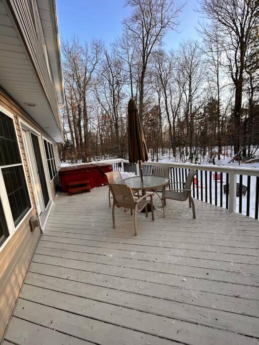 Luxury 4 Bedroom House In Pocono Mountains In Golf Course Near Lake Tobyhanna Exteriör bild
