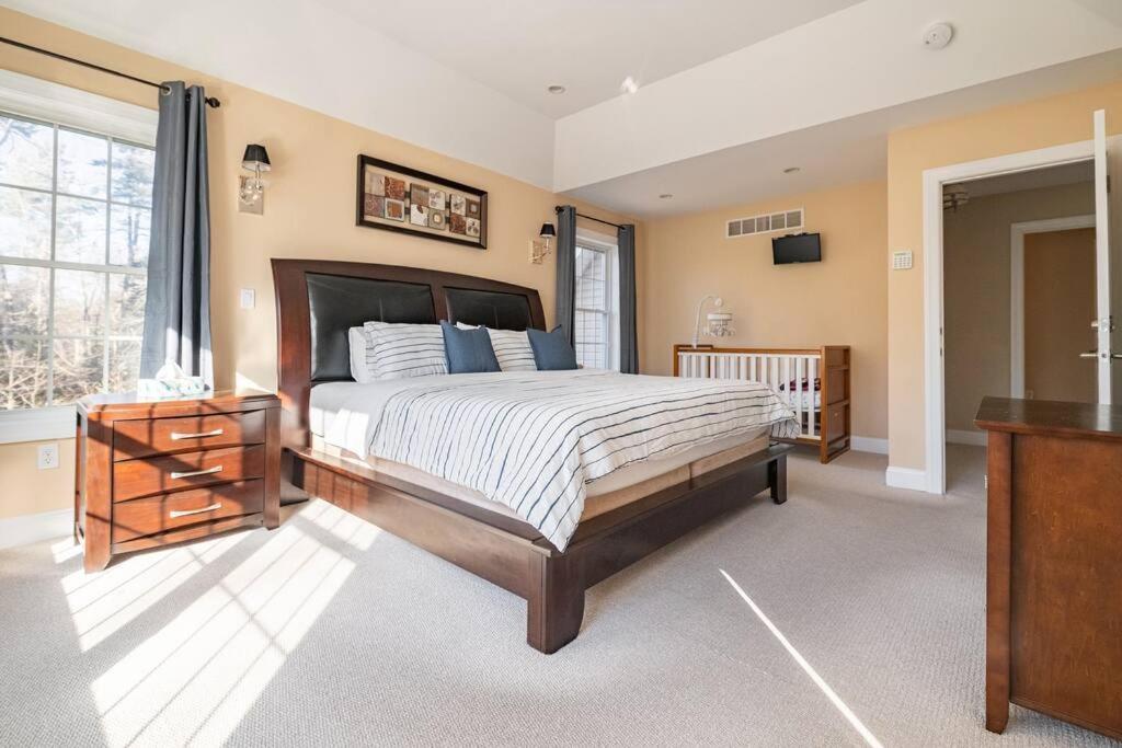 Luxury 4 Bedroom House In Pocono Mountains In Golf Course Near Lake Tobyhanna Exteriör bild
