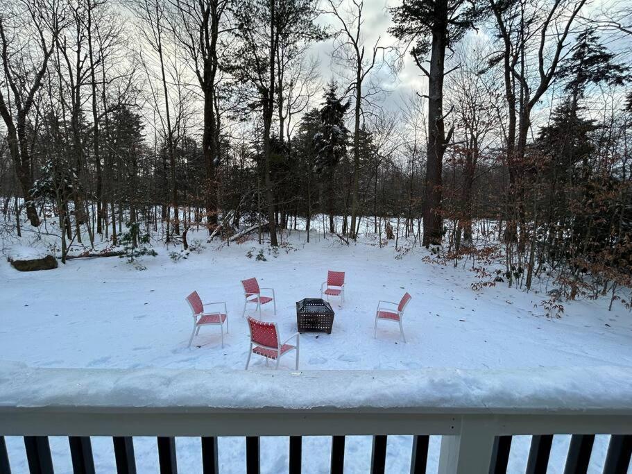Luxury 4 Bedroom House In Pocono Mountains In Golf Course Near Lake Tobyhanna Exteriör bild
