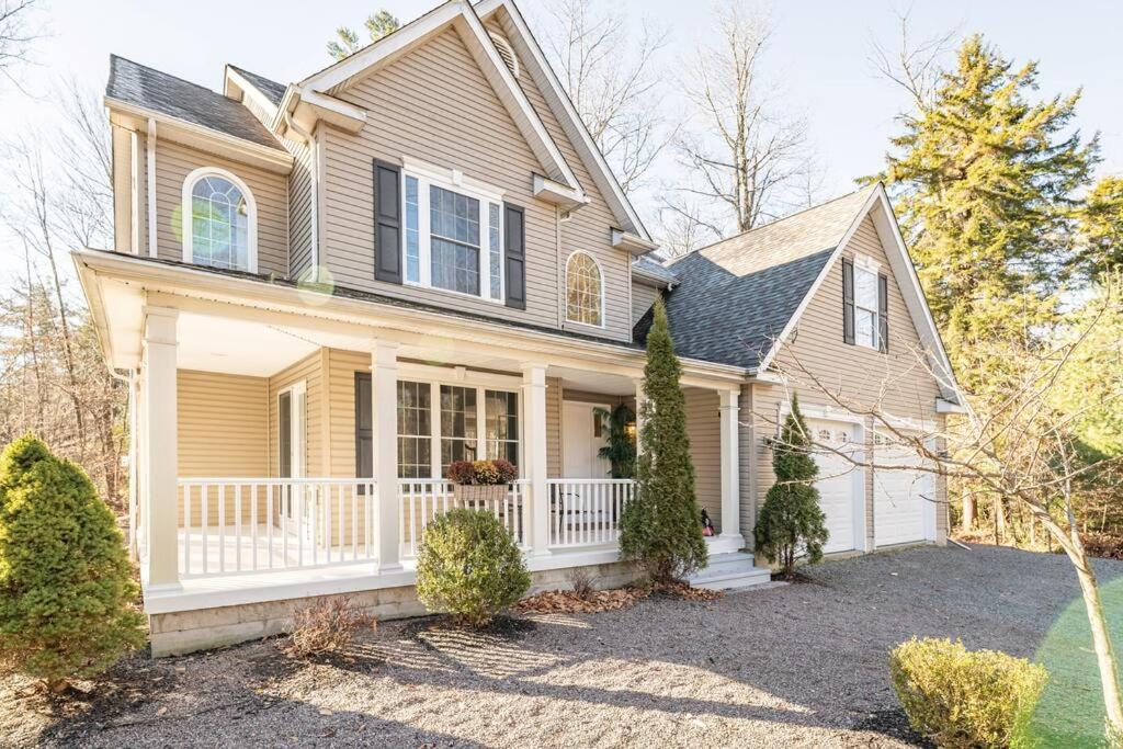 Luxury 4 Bedroom House In Pocono Mountains In Golf Course Near Lake Tobyhanna Exteriör bild