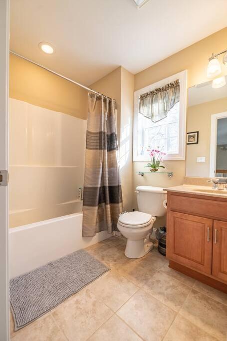 Luxury 4 Bedroom House In Pocono Mountains In Golf Course Near Lake Tobyhanna Exteriör bild