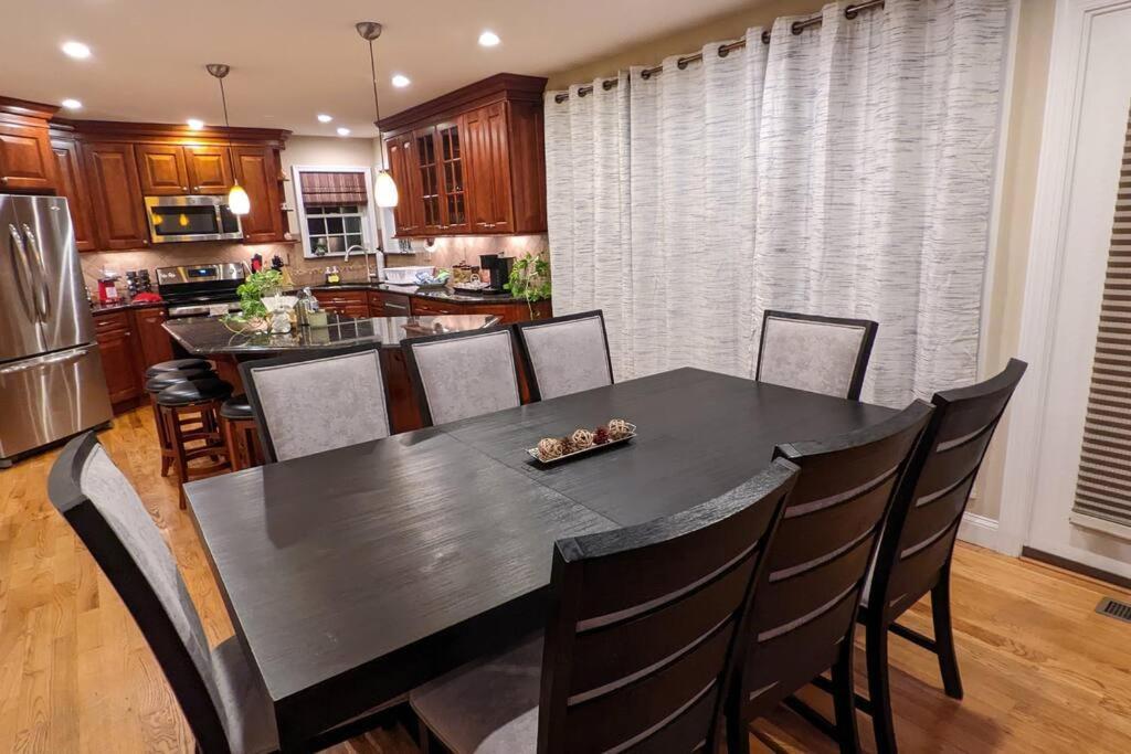 Luxury 4 Bedroom House In Pocono Mountains In Golf Course Near Lake Tobyhanna Exteriör bild