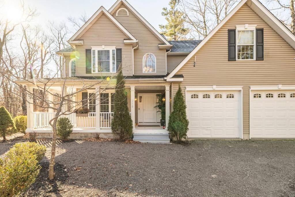 Luxury 4 Bedroom House In Pocono Mountains In Golf Course Near Lake Tobyhanna Exteriör bild