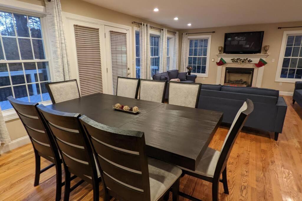 Luxury 4 Bedroom House In Pocono Mountains In Golf Course Near Lake Tobyhanna Exteriör bild